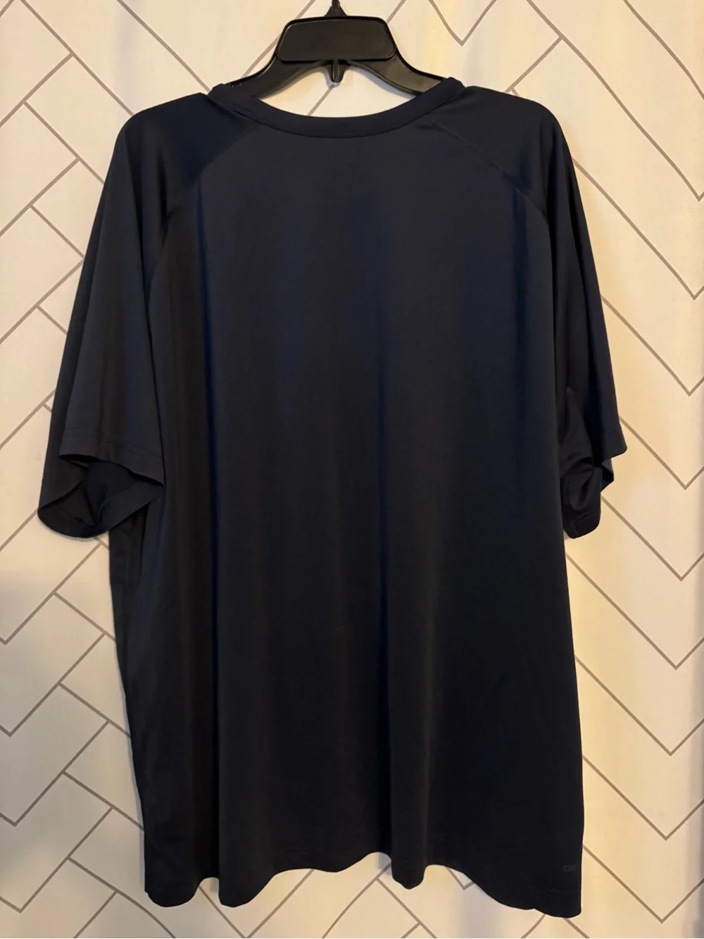 Nike Navy Short Sleeve Athletic Tee